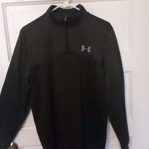 Under Armour quarter zip small, dark green
